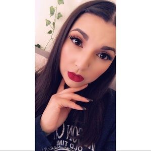 Meet your Posher, Carmen